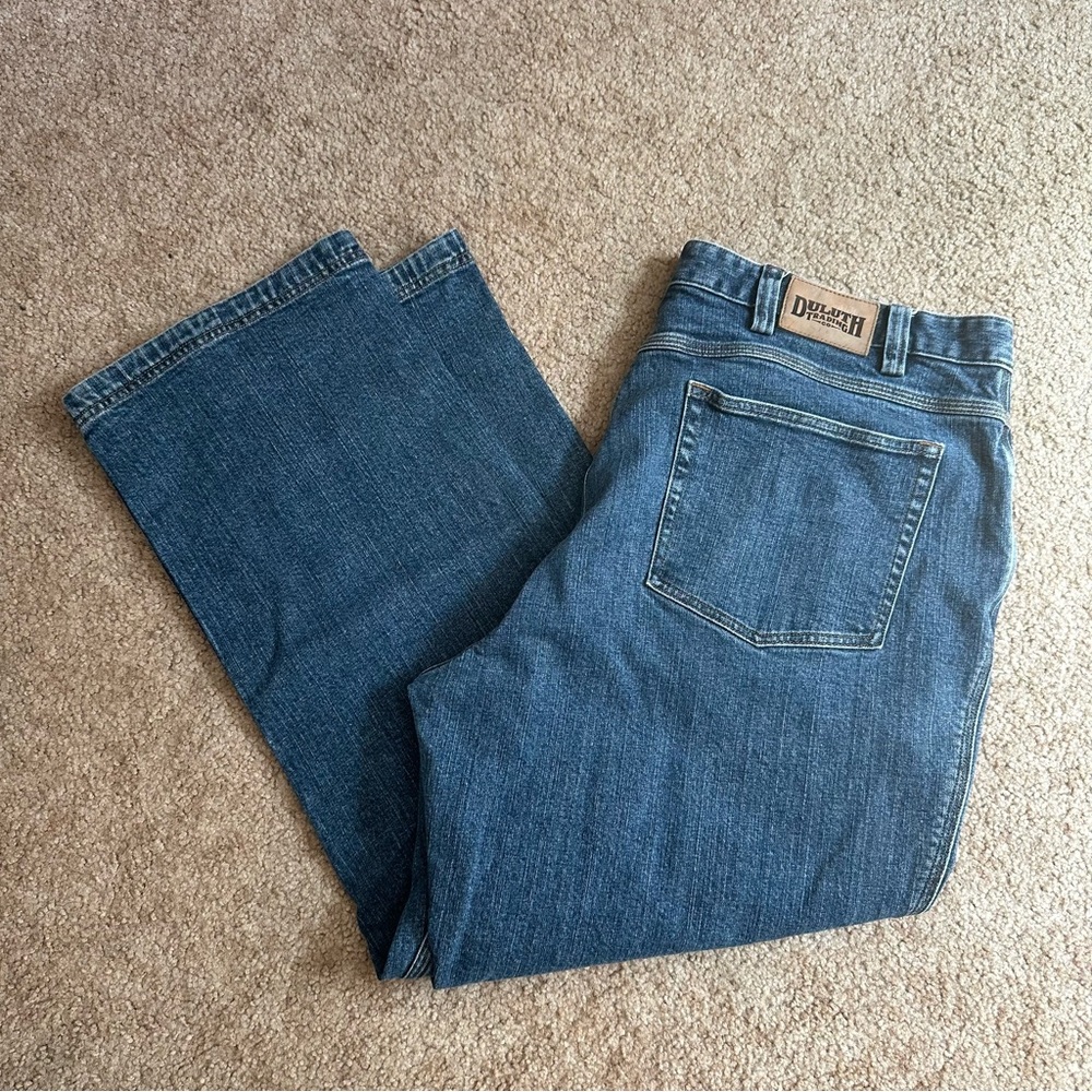 Duluth Trading Jeans Mens 44x30 Blue Relaxed Fit Straight Stretch Denim.